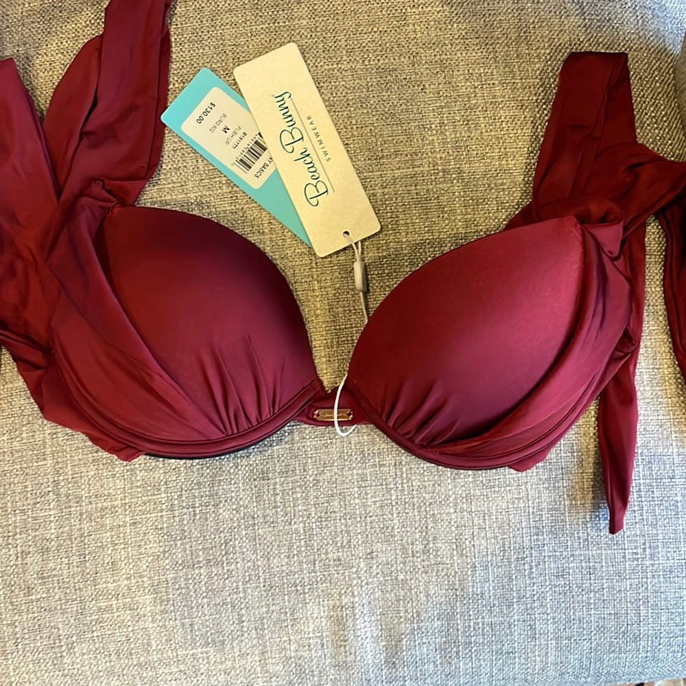 Beach bunny burgundy push up top M